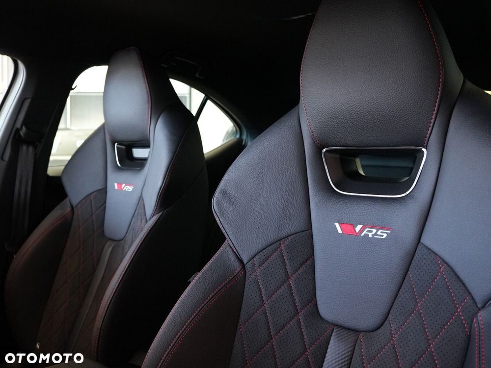 Skoda Octavia 2.0 TSI RS DSG - 23