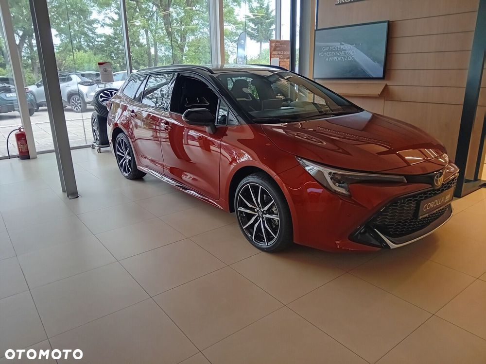 Toyota Corolla 1.8 Hybrid GR Sport Dynamic - 1
