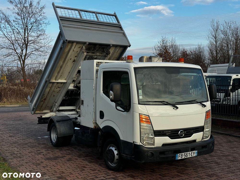 Nissan Cabstar - 2