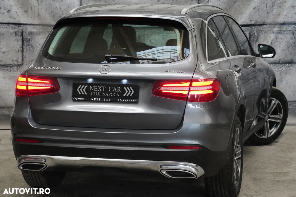 Mercedes-Benz GLC 220 d 4MATIC 9G-TRONIC AMG Line - 5