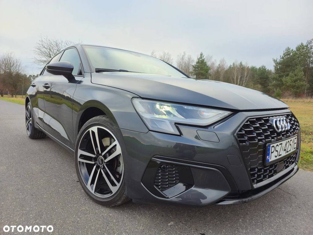 Audi A3 Sportback - 3