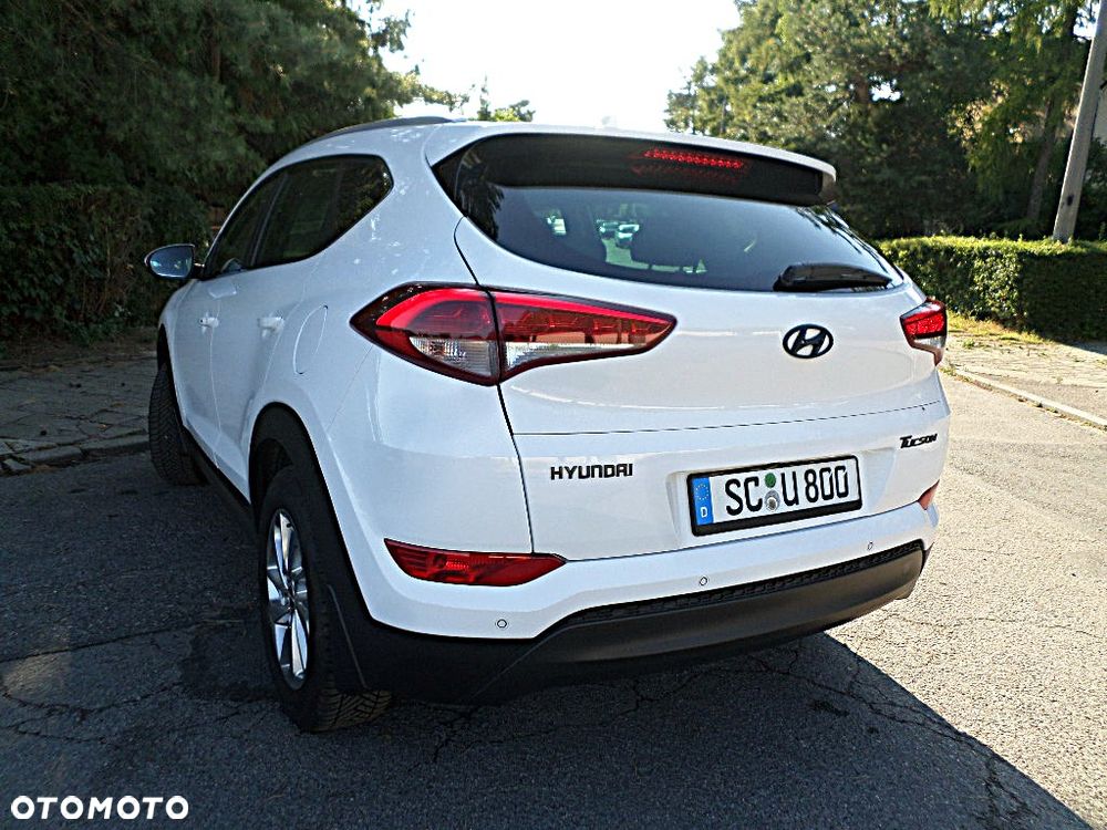 Hyundai Tucson 1.6 GDI BlueDrive Style 2WD - 4