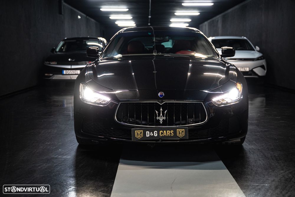 Maserati Ghibli 3.0 V6 - 4