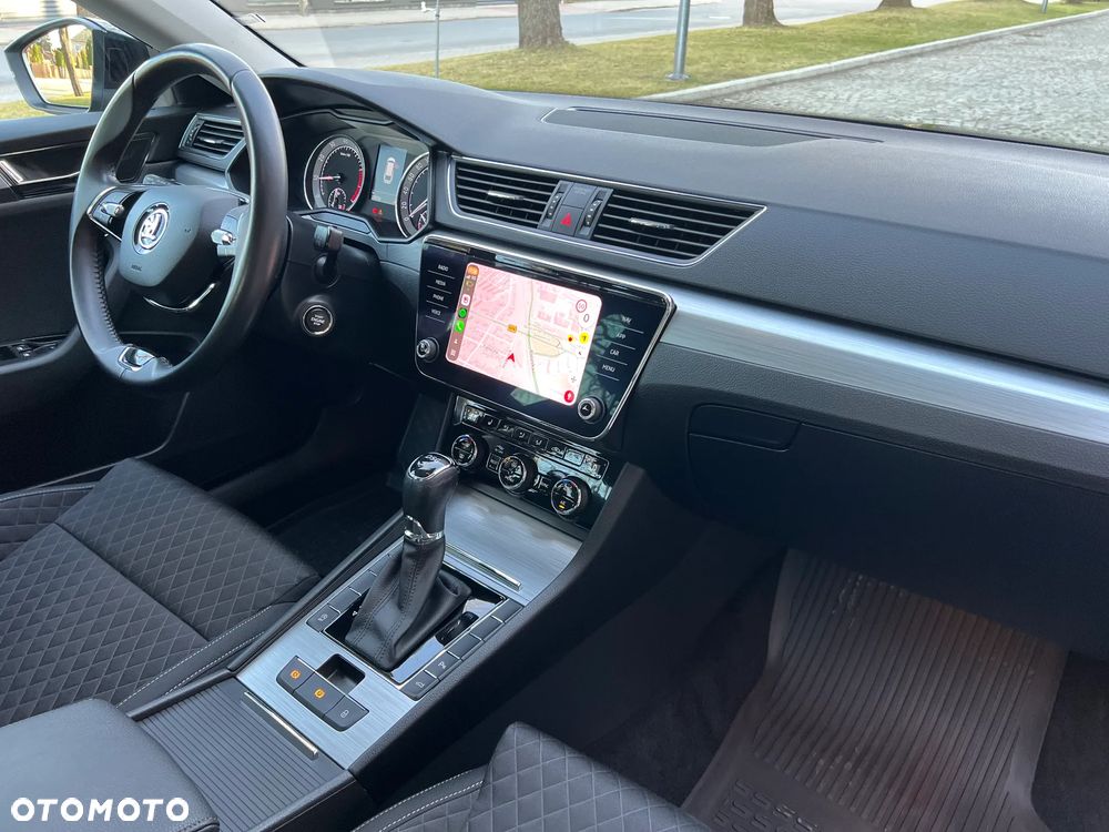 Skoda Superb 1.5 TSI Ambition DSG - 17