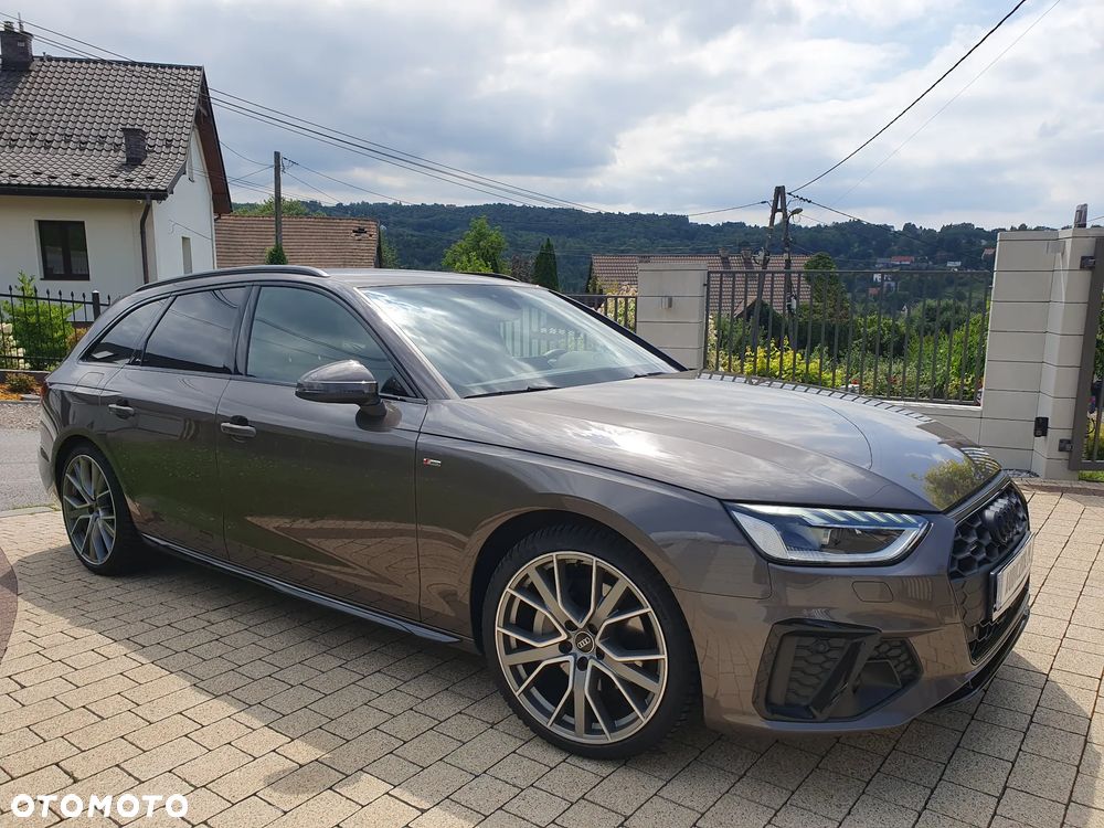 Audi A4 Avant 40 TDI quattro S tronic S line - 34