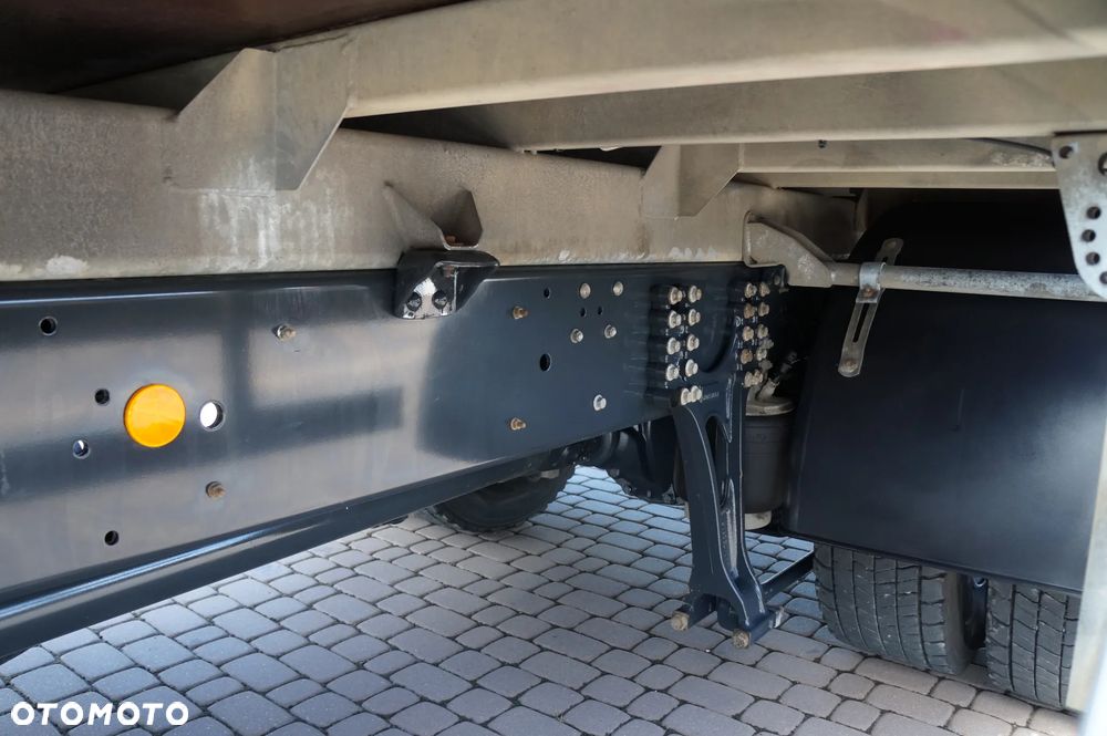 Iveco EUROCARGO 180-280 4x2 SKRZYNIOWY + HDS PALFINGER PK 11.001 SLD  E6 PRZEBIEG 98.000 KM - 16