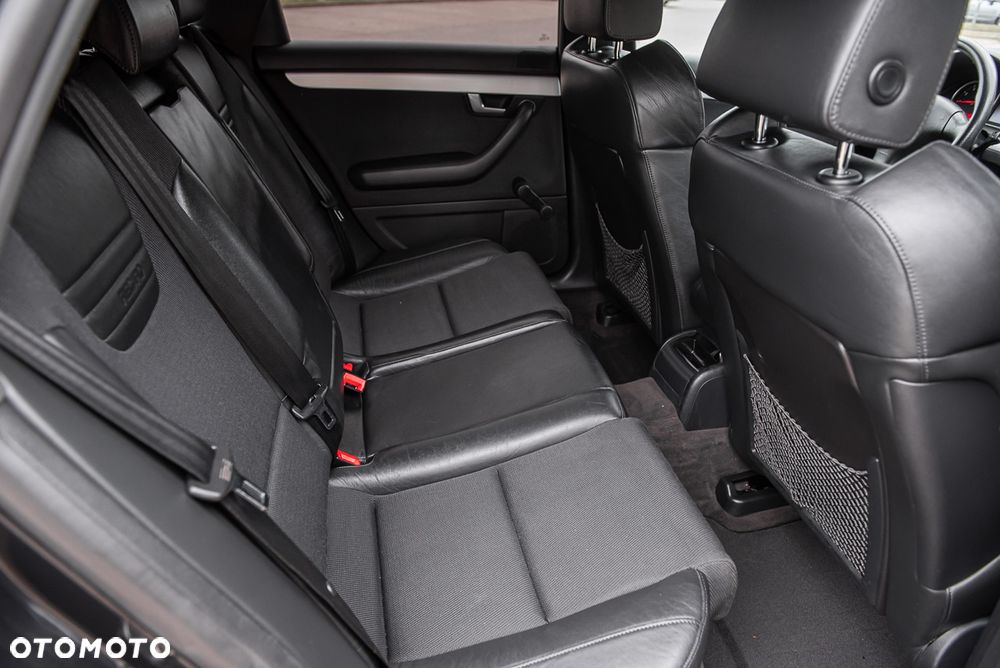 Audi A4 Avant 1.8 T quattro - 26