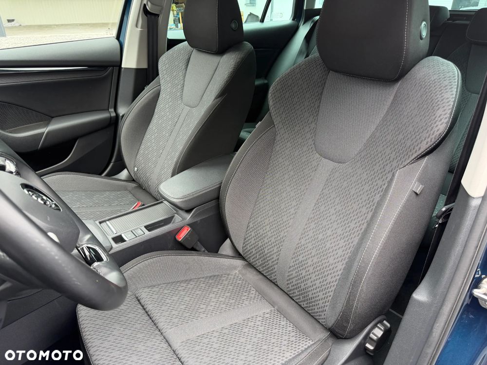 Skoda Octavia 2.0 TDI SCR Ambition - 23