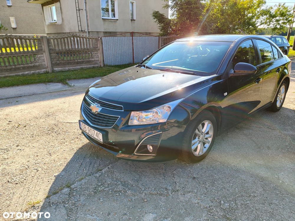 Chevrolet Cruze 1.7 LT - 4