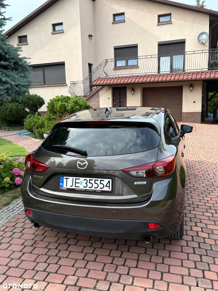 Mazda 3 - 5