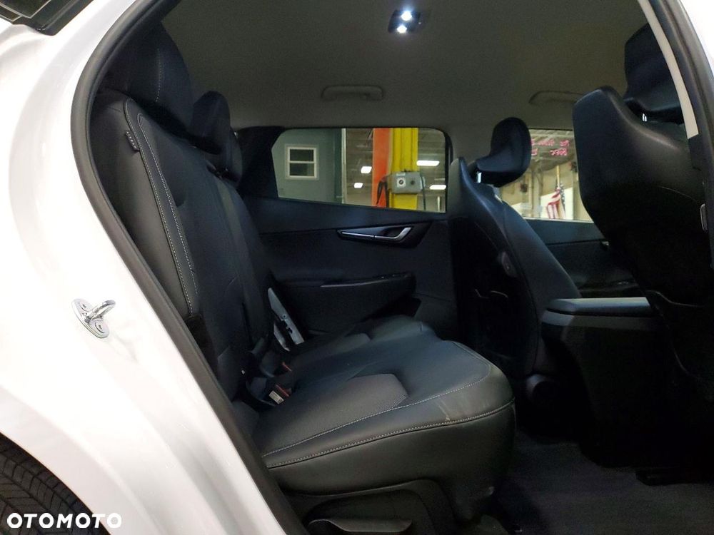 Kia EV6 - 12