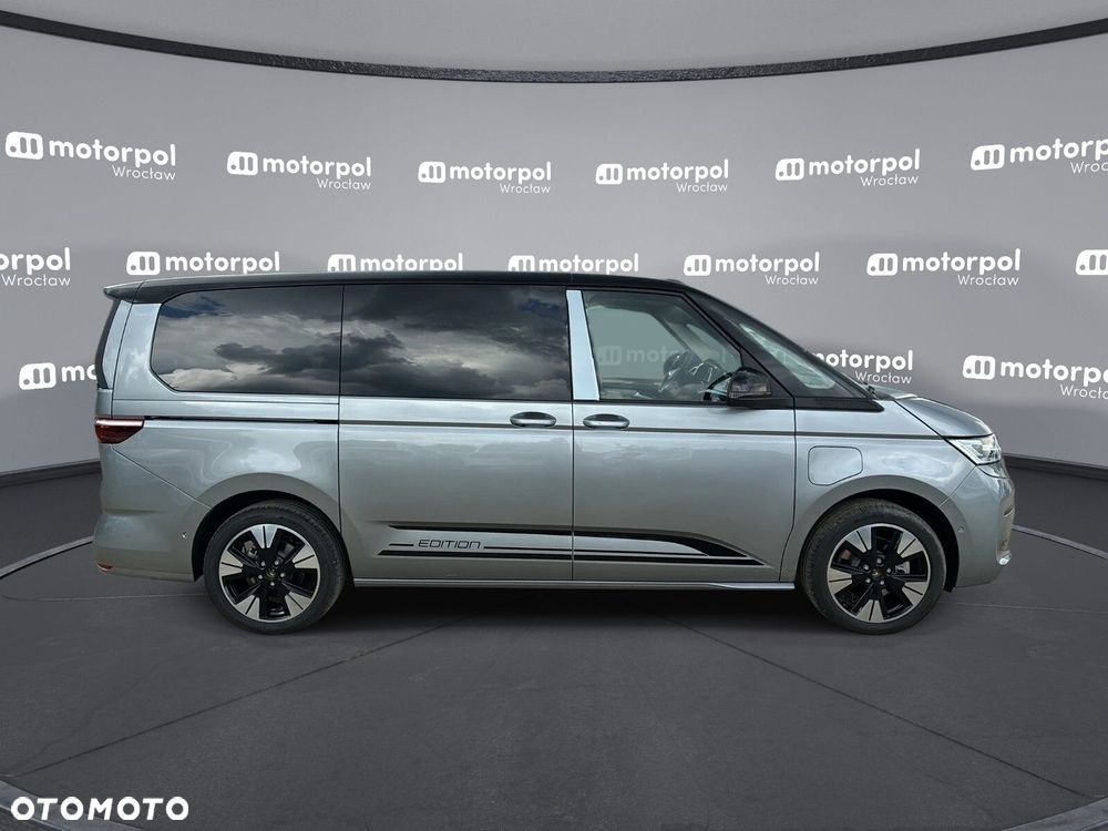 Volkswagen Multivan - 5