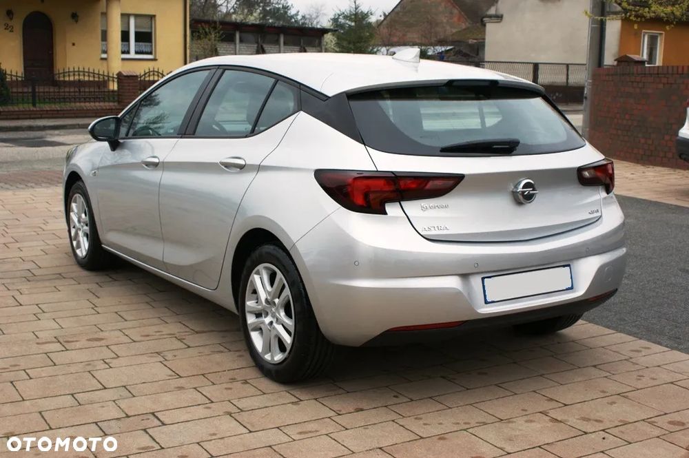 Opel Astra 1.6 D (CDTI) Business - 4