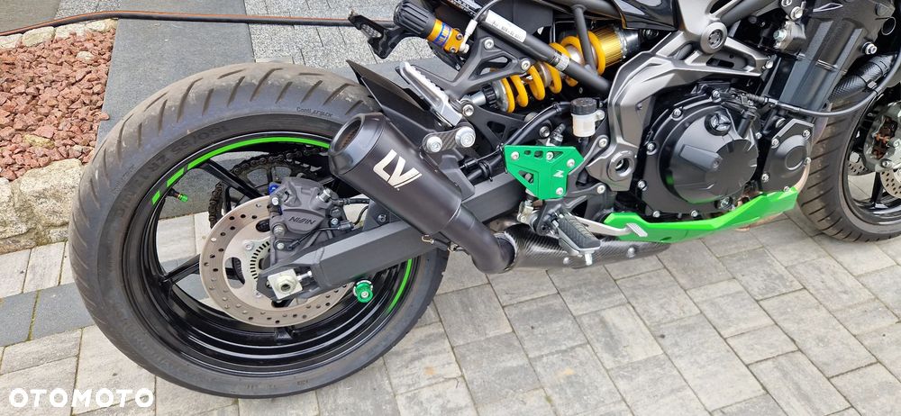 Kawasaki Z 900 - 6