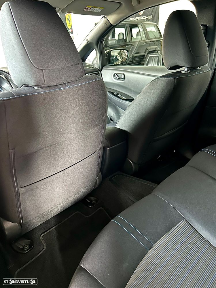 Nissan Leaf Acenta - 22