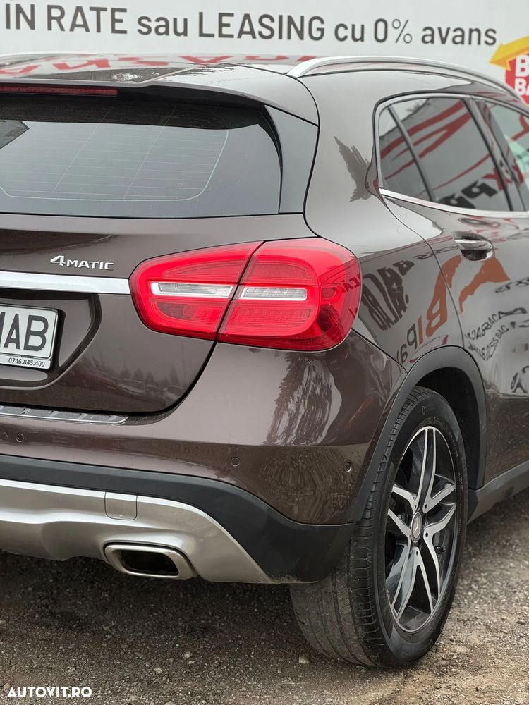 Mercedes-Benz GLA 200 (CDI) d 4Matic 7G-DCT - 24