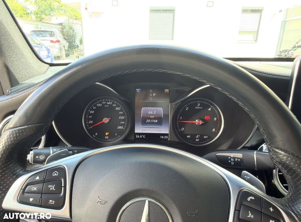 Mercedes-Benz GLC 250 d 4MATIC - 15