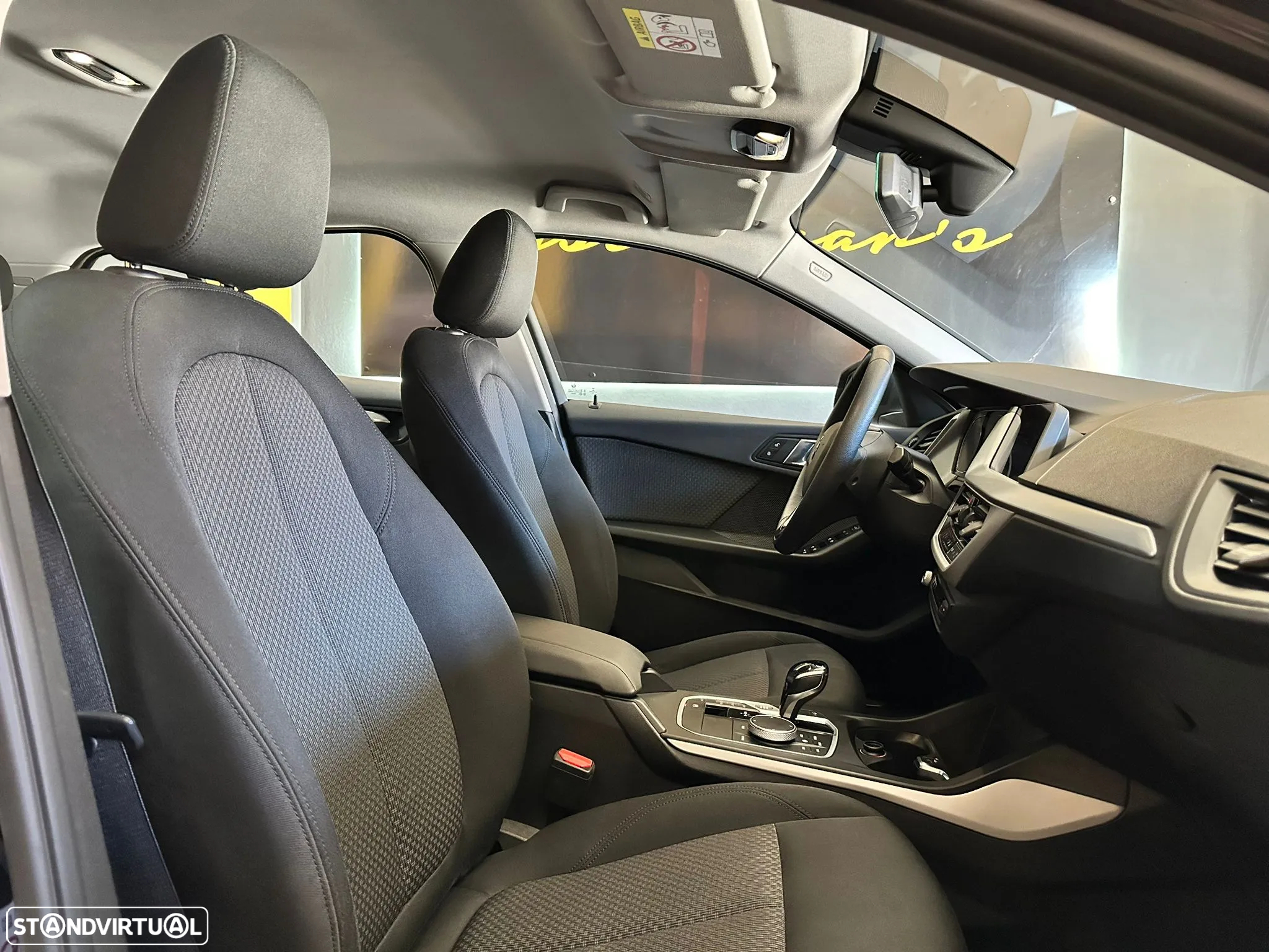 BMW 116 d Advantage Auto - 24