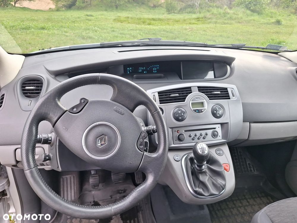 Renault Scenic - 20