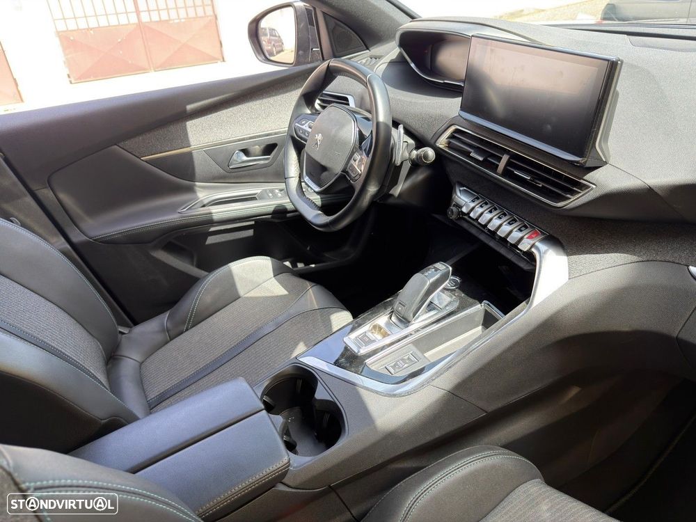 Peugeot 5008 1.5 BlueHDi Allure Pack EAT8 - 10
