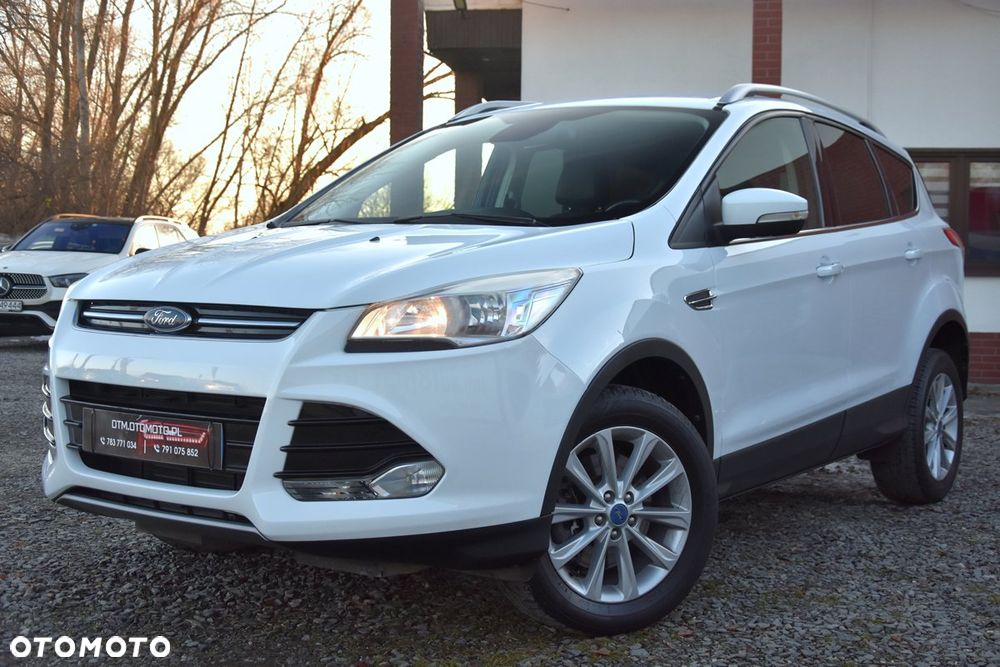 Ford Kuga 2.0 TDCi 4x2 Titanium - 12