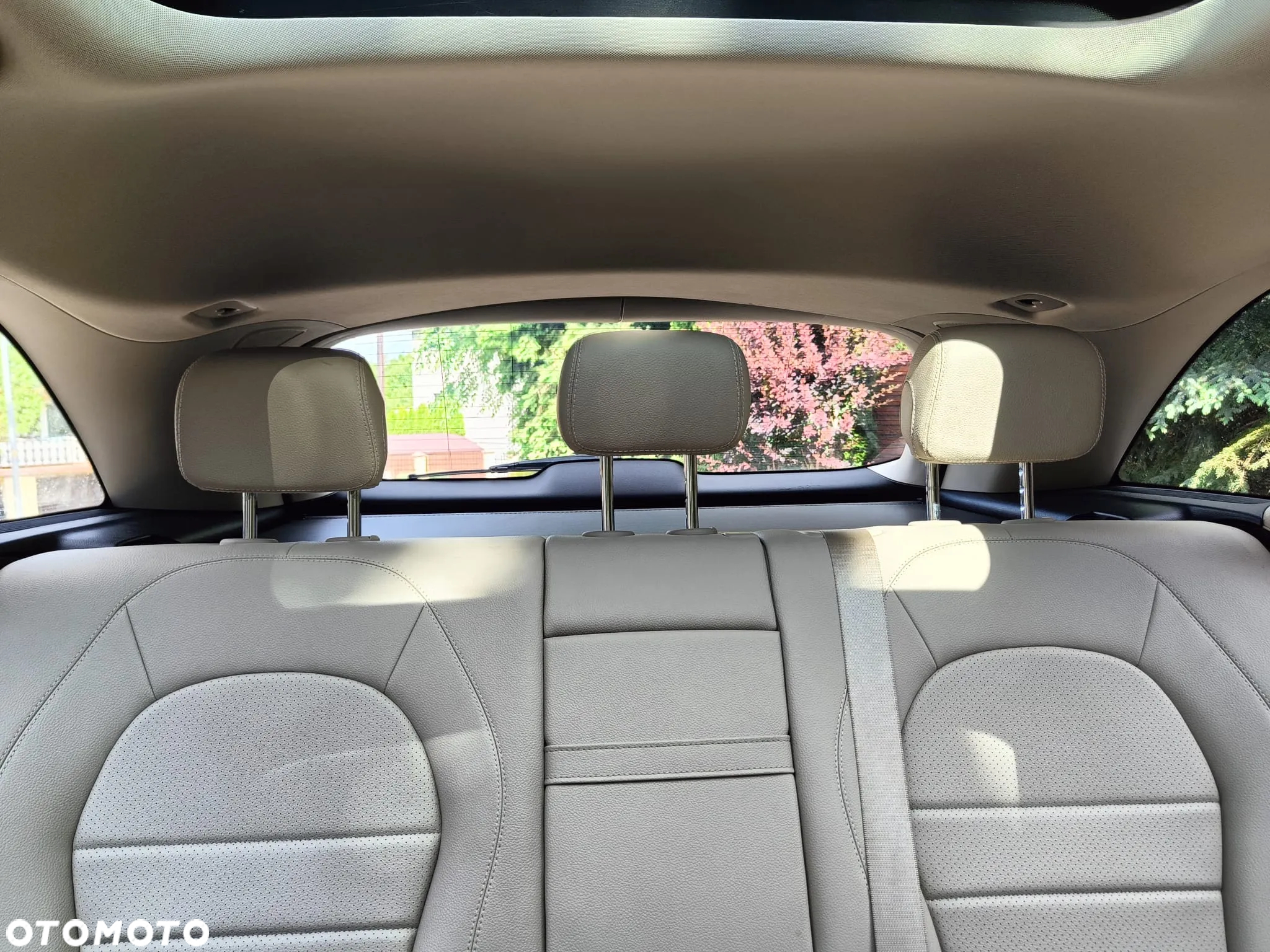 Mercedes-Benz GLC - 29
