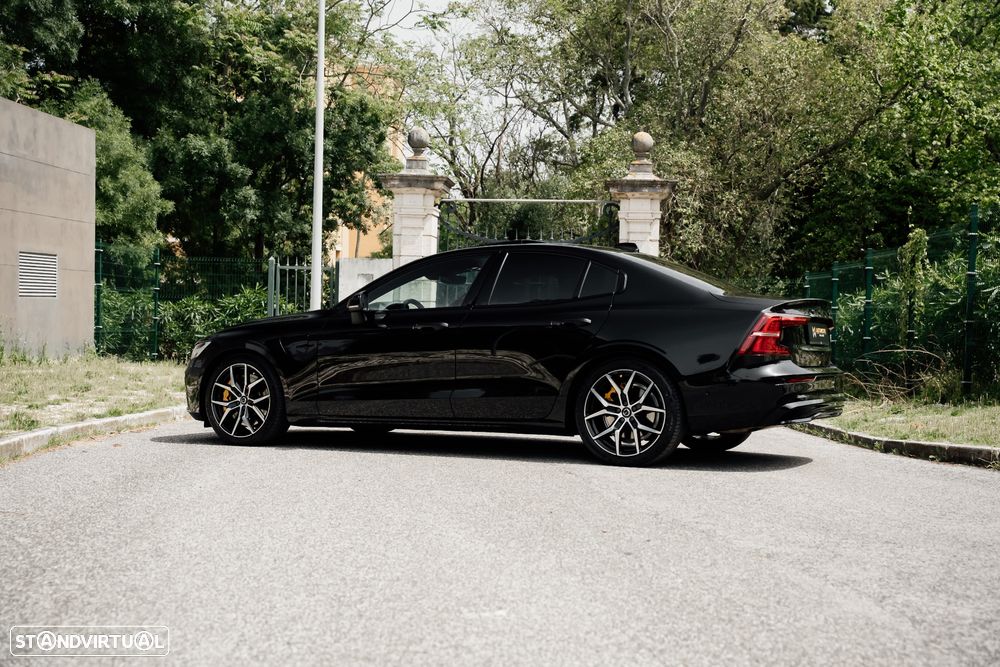 Volvo S60 T8 Recharge AWD Polestar Engineered - 4