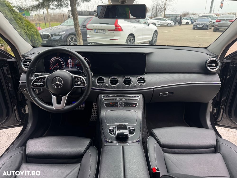 Mercedes-Benz E 220 d 9G-TRONIC - 27