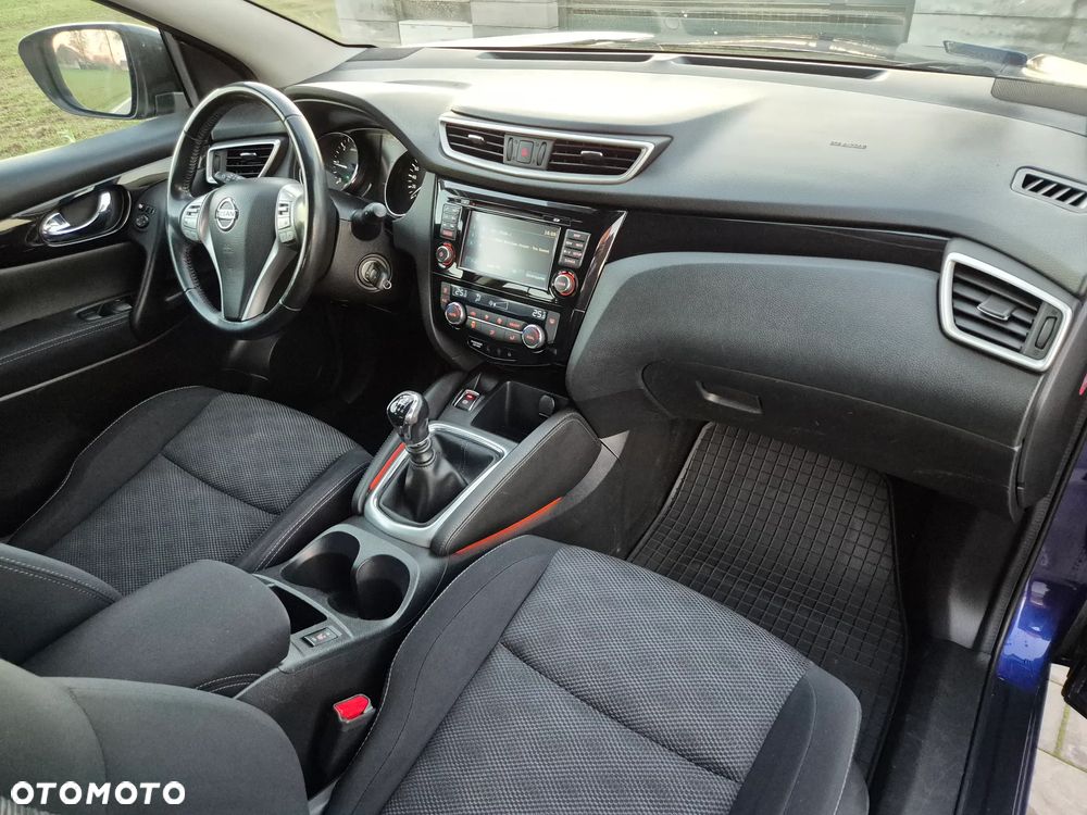 Nissan Qashqai - 15