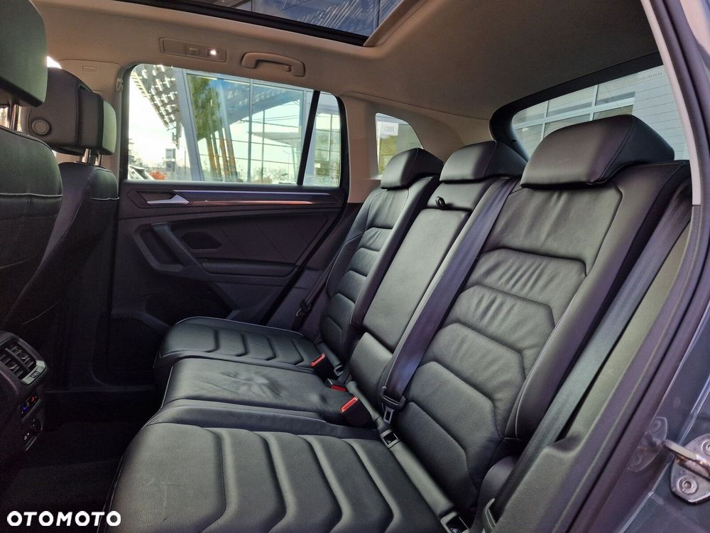 Volkswagen Tiguan 2.0 TDI SCR 4Mot Elegance DSG - 15