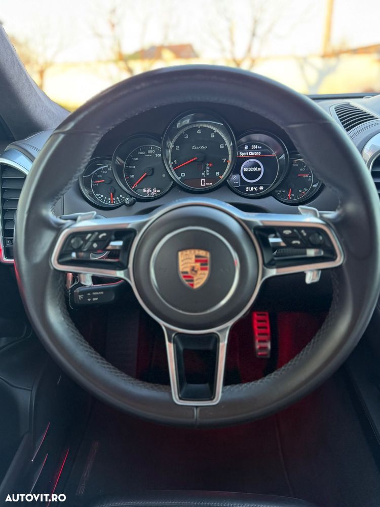 Porsche Cayenne - 13