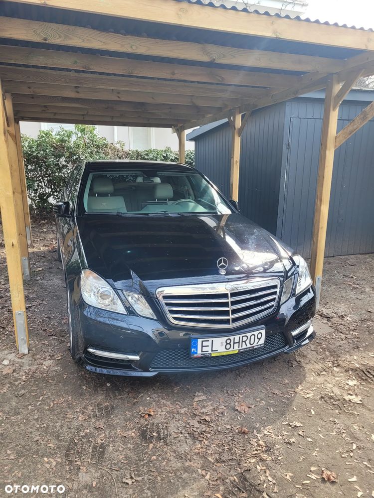 Mercedes-Benz Klasa E 250 CDI DPF BlueEFFICIENCY Automatik Elegance - 3