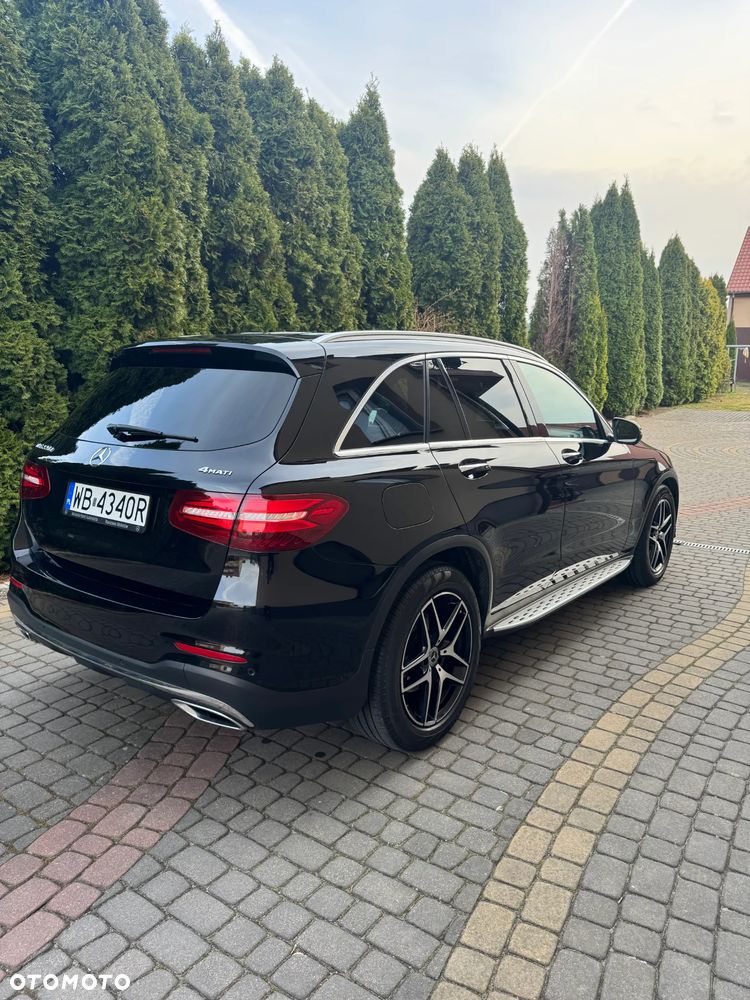 Mercedes-Benz GLC - 4