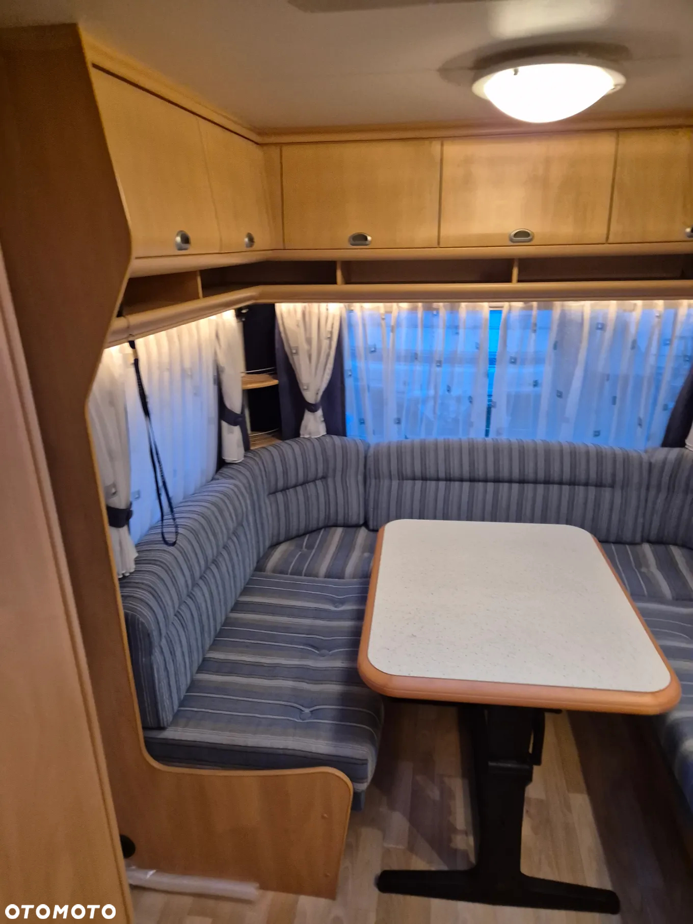 Hobby De luxe easy 460 - 15