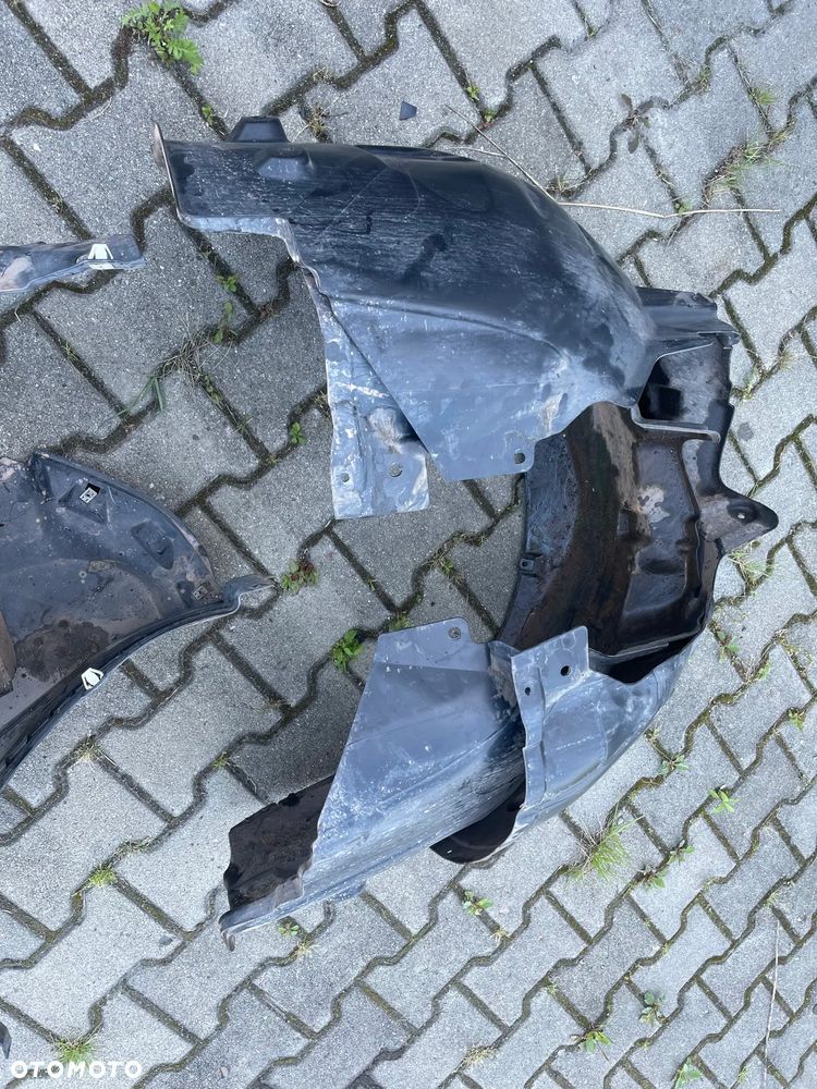 Audi A4 B9 8W nadkole przód prawe lewe dwie części - 3