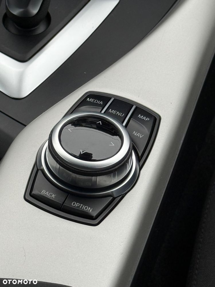 BMW Seria 1 116d M Sport Shadow - 18