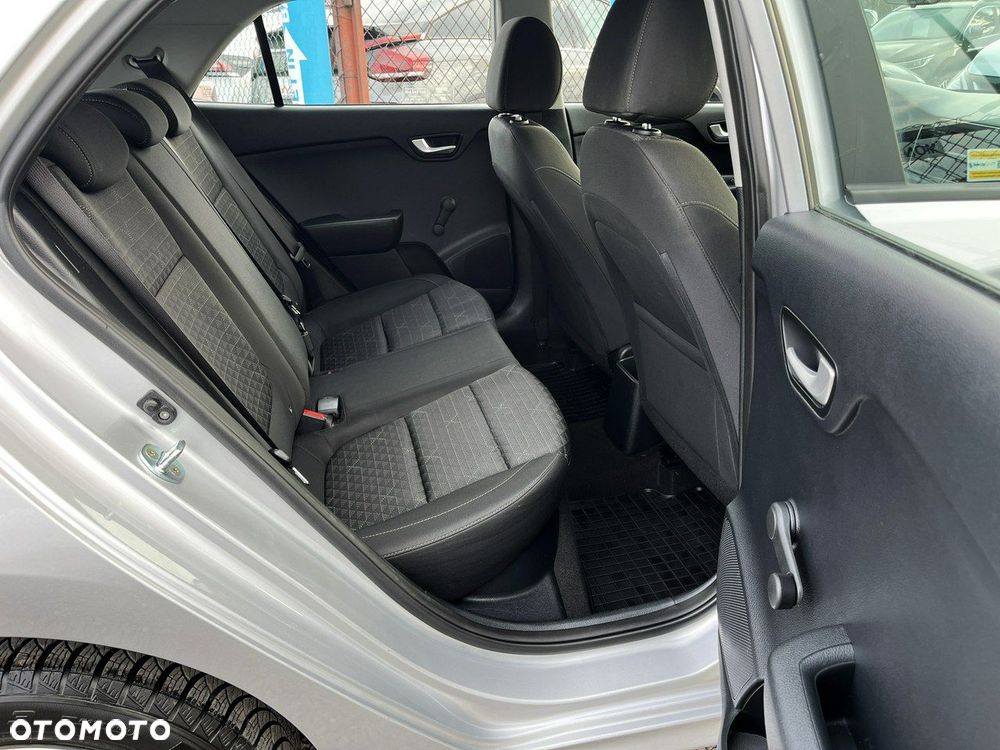 Kia Rio 1.2 M - 28