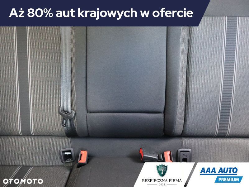 Volkswagen T-Roc - 11