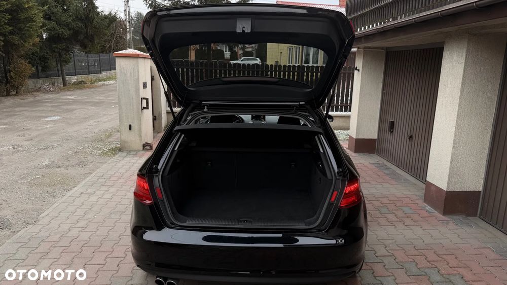 Audi A3 Sportback - 8