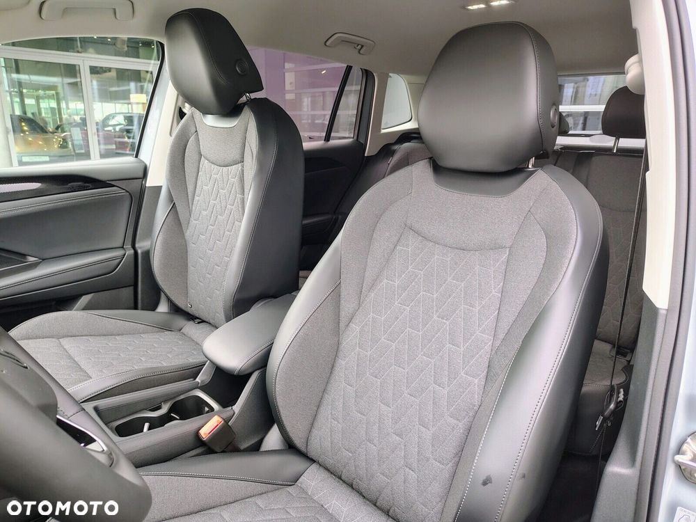 Volkswagen Tiguan - 17