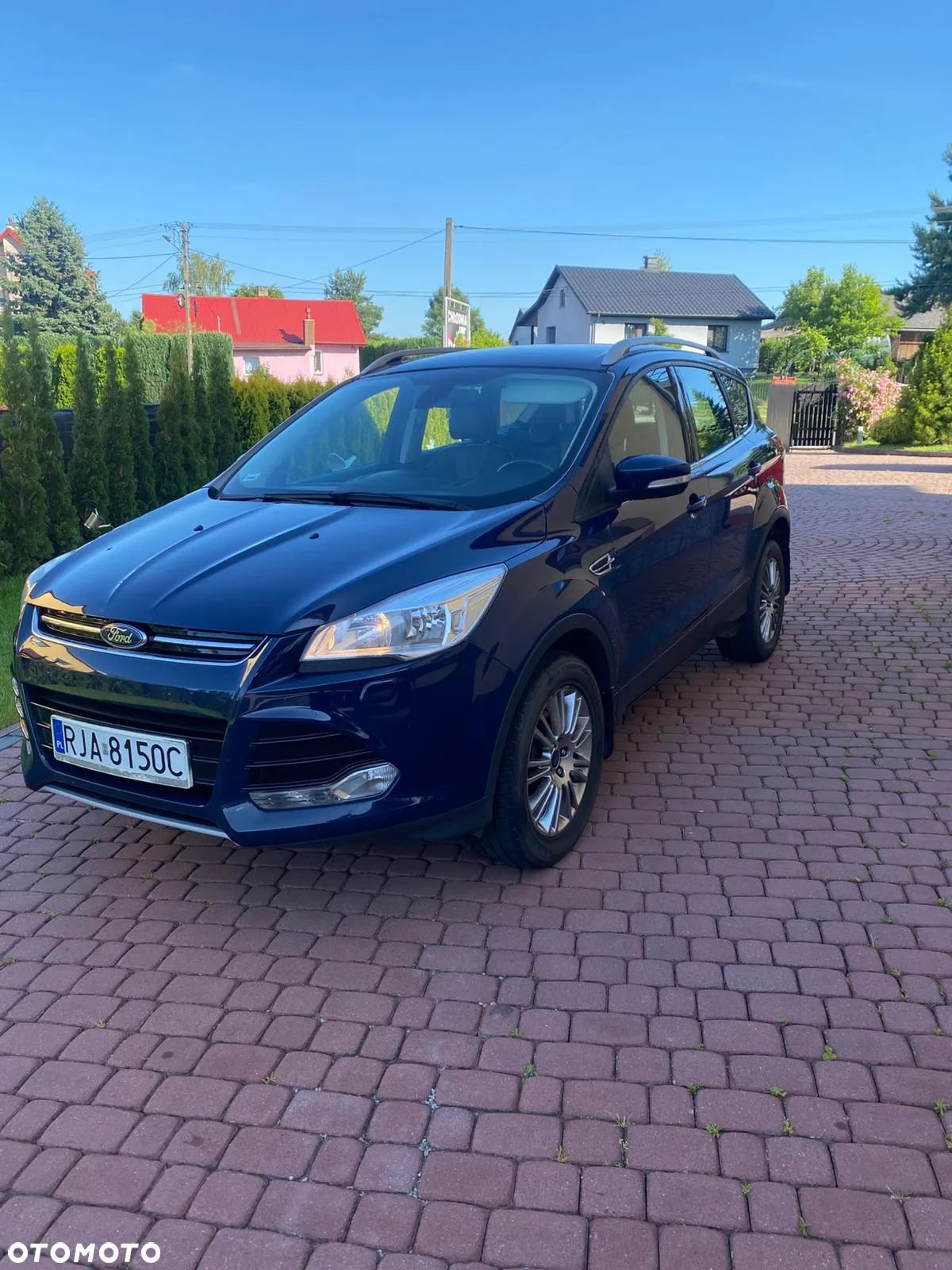 Ford Kuga - 1