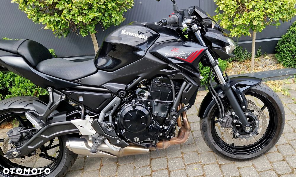 Kawasaki Z 650 - 15