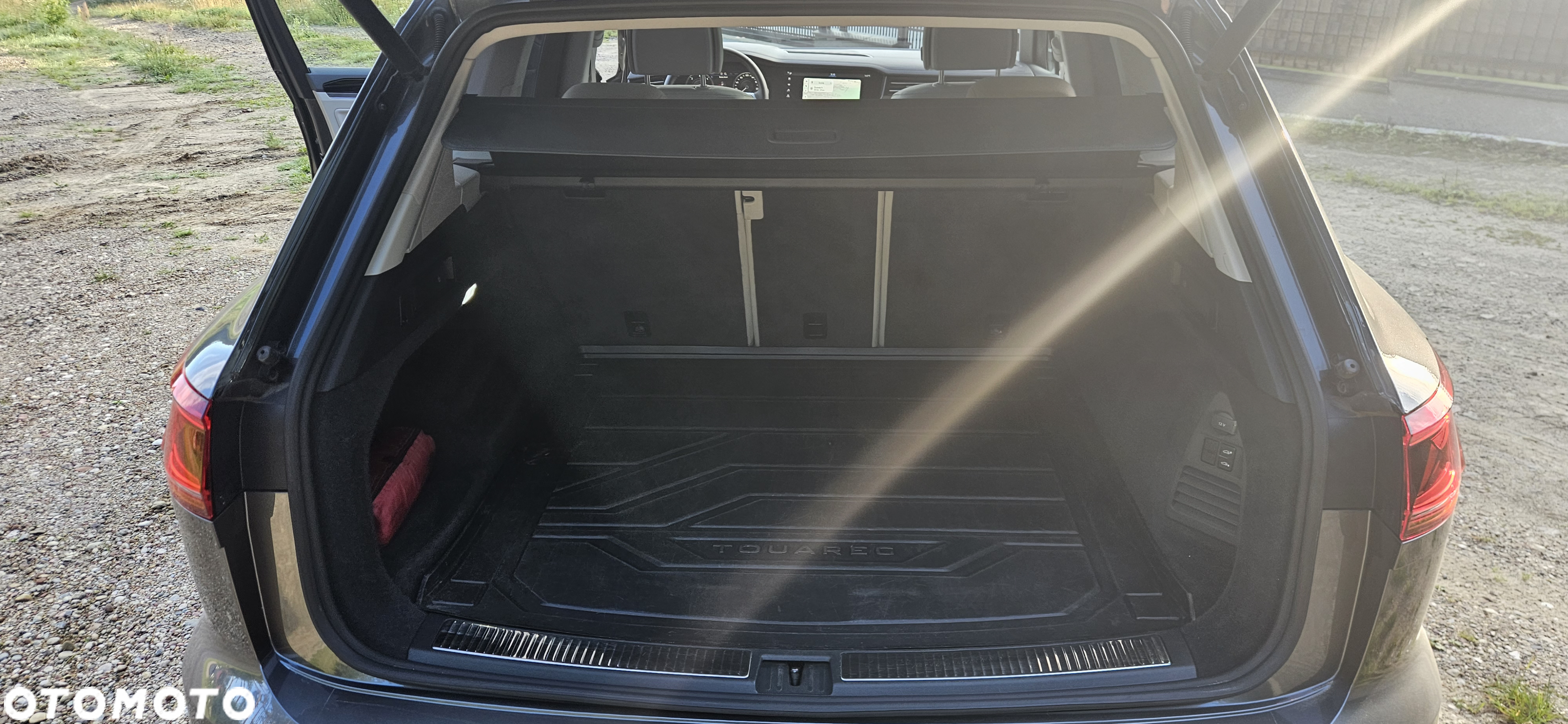Volkswagen Touareg 4.0 V8 TDI SCR 4Mot R-Line - 29