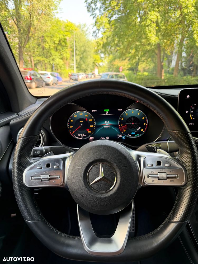 Mercedes-Benz GLC Coupe 300 4MATIC - 7