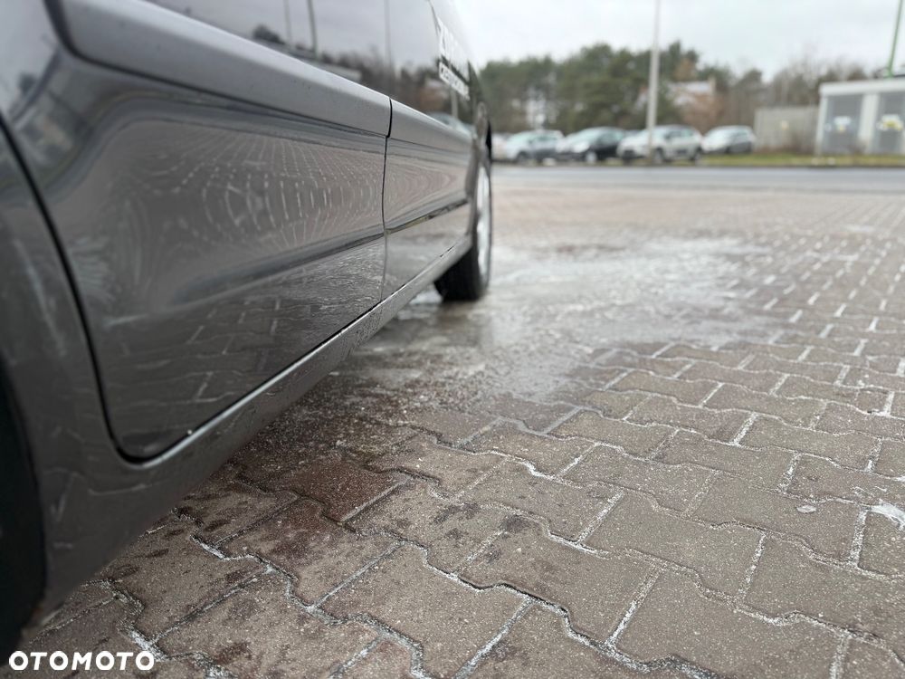 Volkswagen Polo 1.4 TDI Goal - 29