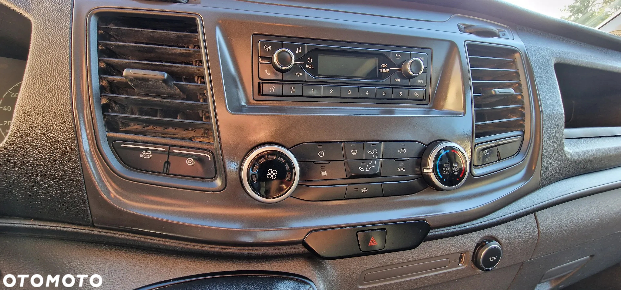 Ford Transit - 23