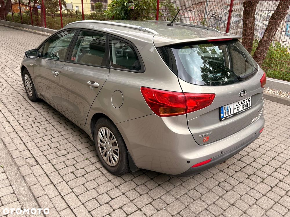Kia Ceed 1.6 CRDi M - 6