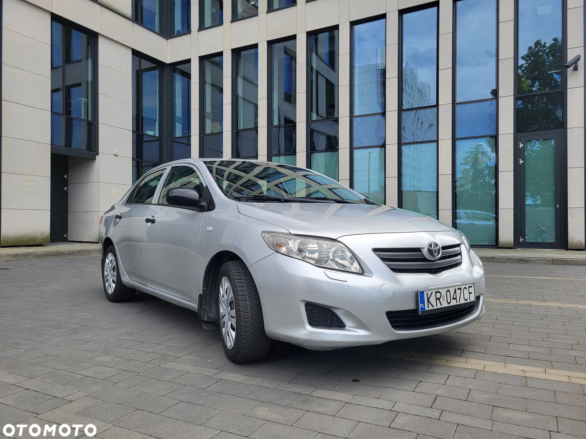 Toyota Corolla 1.6 VVT-i Terra - 2