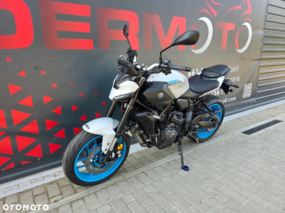 Yamaha MT - 4