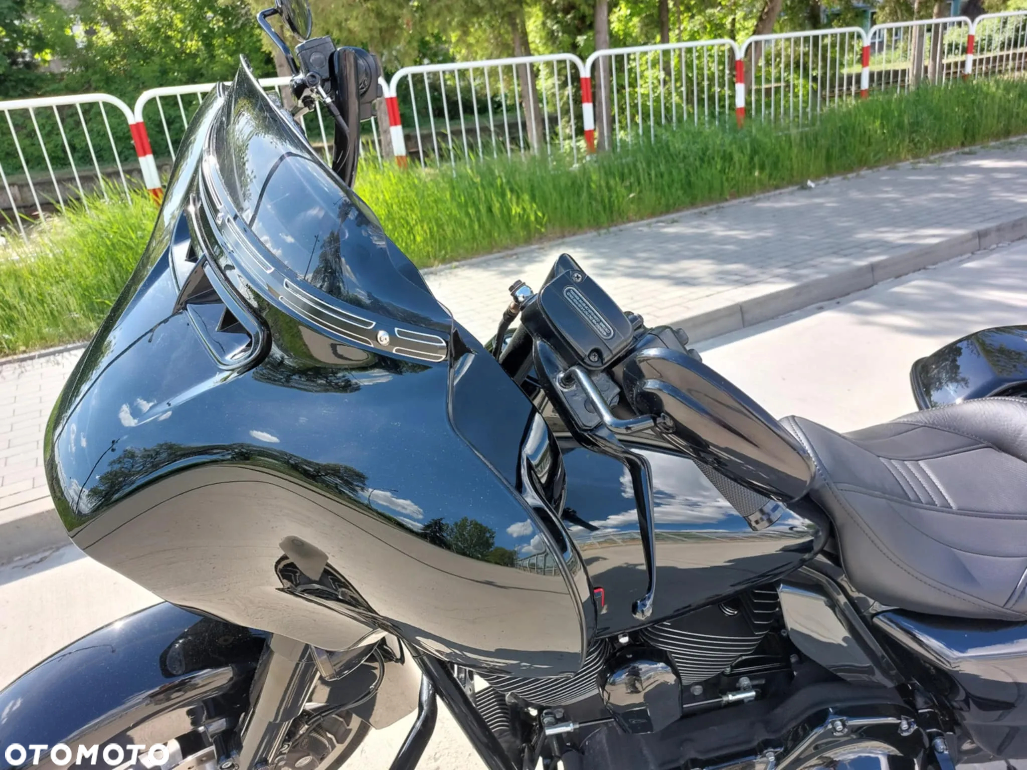Harley-Davidson FLHXS Special - 17